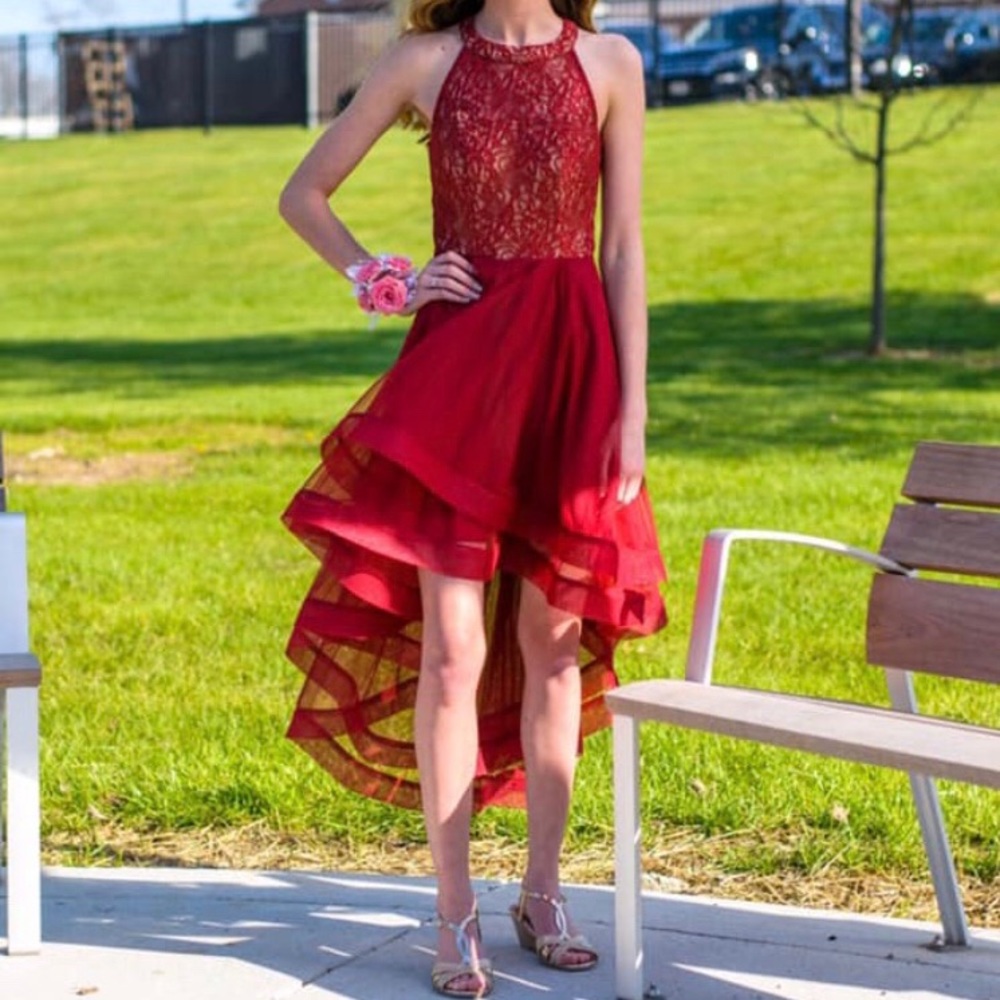 Juniors dress!